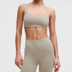 Lululemon Wunder Train Strappy Racer Bra *Light Support A/B